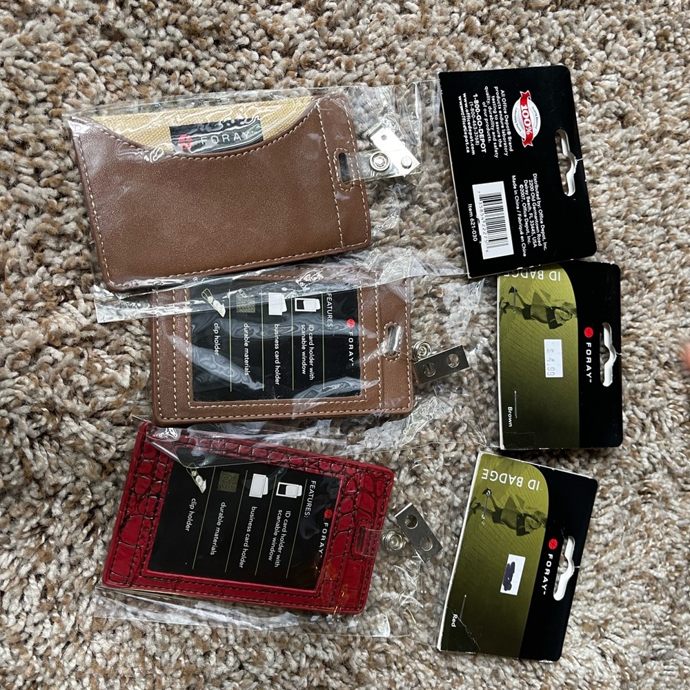 3 tag holders